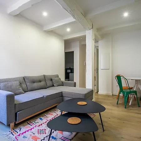 T2 - Castellane/cours Julien Apartment *